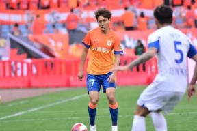 华体会登录-主场作战取得连胜，士气正旺上