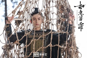 华体会体育-独家视角福克斯赛后更衣室亲述，那一夜，我们的安静轰垮了深圳