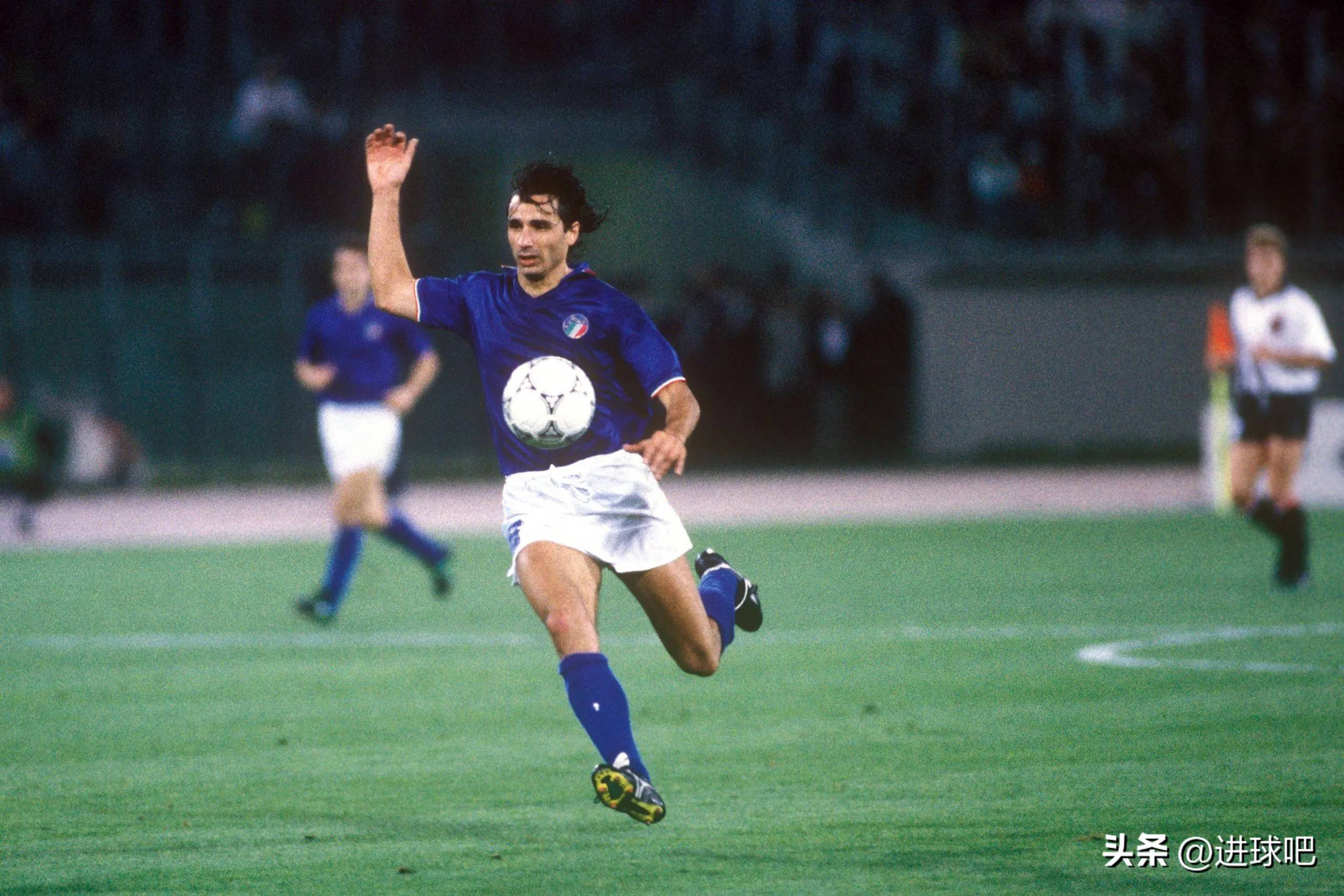 华体会-AC米兰轻取利物浦，卡瓦尼扑点救主世界杯的简单介绍  第1张